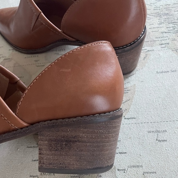 Madewell Brady Low Cut Leather Bootie Size 10 English Saddle - Picture 8 of 14